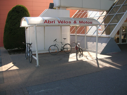 devant géant casino